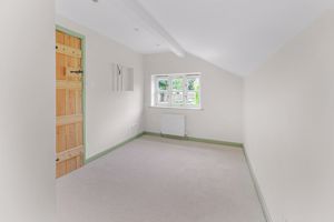 Photo 19- click for photo gallery